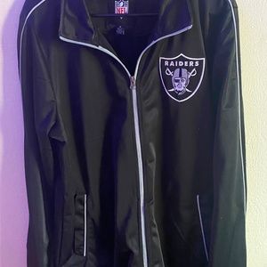 NFL SIZE M RAIDERS ZIP UP JACKET